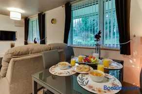 1 Bedroom Swinley Apartment. Wigan. Near Wigan Infirmary.  - Image 5