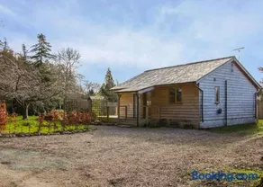 Acksea Lodges - Image 5