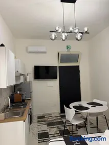 Habitat modern venery - Image 2