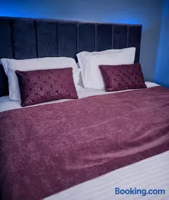 Dubai Apartment II - Image 4
