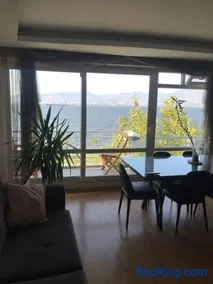 Syonte Lift Apartment - Image 1