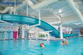 Seton Sands Haven Holiday Park - Platinum Caravan - Image 5