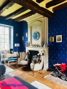 Château de la Thibaudière Bois Savary - Chambre familiale du Roi - Image 4