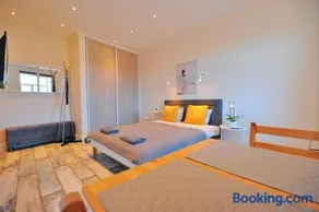 Gertrudes Residence stay in Light-Filled Studio apartment in Central Riga - Image 5