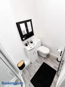 The King Street Retreat Central Gillingham - Image 2