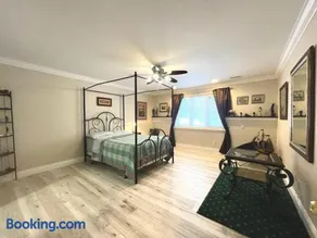 Khan’s Resort - Image 4