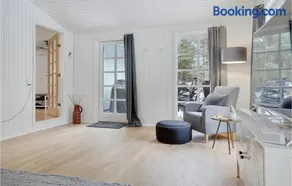 3 Bedroom Amazing Home In Aakirkeby - Image 2