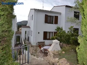 Casa familiar tranquila con piscina, jardín privado, barbacoa y vista al castillo y montañas - ES-323-14 - Image 1