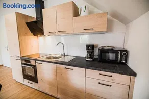 Mojčin Pisker Apartment House - Image 3