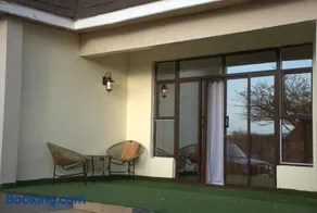 Maiyana Samburu - Image 2