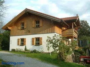 Familienfreundliches Apartment mit Garten, Grill und Terrasse | Bergblick - Image 1