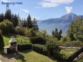 Chalet Chalet Chante Neige by Interhome - Image 3