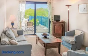 Lovely Home In Cadouarn With Wifi - Image 2