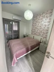 Ragyogók Apartman - Image 2