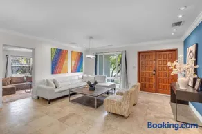 Dreampoolhousemiami - Image 4