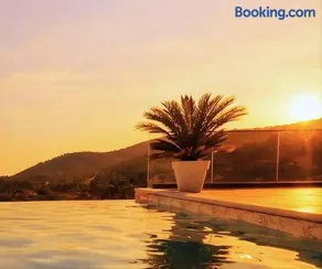 Top of the Pupnat - Private Design Villa with Panoramic Views & Infinity Pool - Image 1