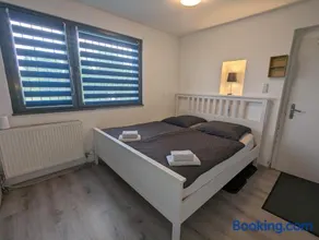 Comfortable Worker Studio - Free Parking - Image 3