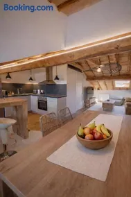 CaLQuEROL Osseja - Cozy Mountain Attic - Image 5