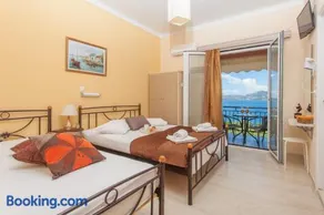Tasoula's Vista Apartments - Image 3