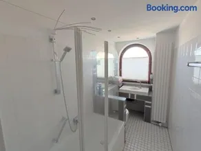 Elegant, Suite, Swimming Pool - Image 3