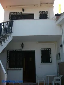 Lakis apartments - Image 1