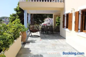 Eleni's Guest House - Image 5
