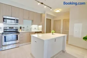 Stylish Comfort Meets Spacious Design - Image 3
