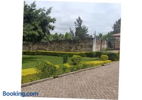 The Meru Manor - Image 4