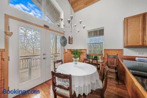 Beautiful home in Beach Park IL - Image 4