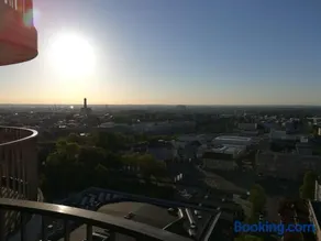 Hotelturm Apartment - Image 1