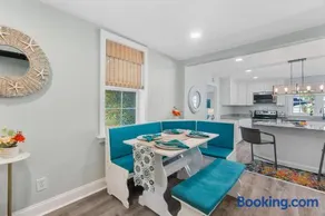 5B Well-Equipped Bungalow & Pool - Image 2