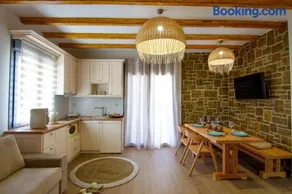 Aphrodite Stone Apartments - Image 2