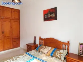 Apartamento vacacional con 2 dormitorios para 8 personas - Image 3