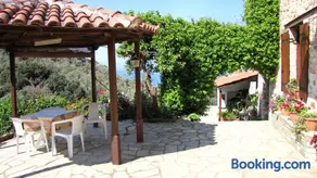 Tsorni Hill Cottage - Image 4