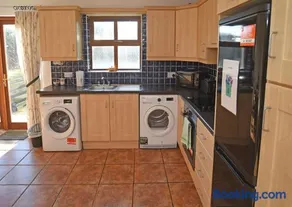 Station House - Image 3