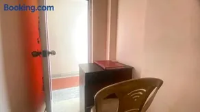 Hotel O Ghosh - Image 2