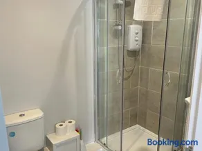 Smeaton serviced Accommodation - Image 3