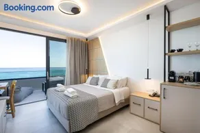 Poseidon Hotel - Image 3