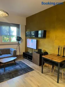 Beau Grand Studio 45m2 - Image 2