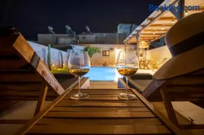 stone villa marianna With heated private pool &guest studio - Image 3