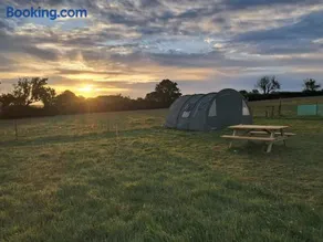 Maisie's Campsite - Image 4