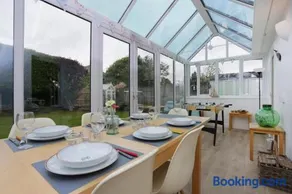 BRIARDENE AT BROADLANDS by BOURNECOAST - A Beautiful Large Family Home with a Garden and Parking in a Popular Area - HB7352 - Image 5