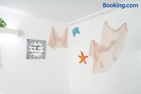 House Of Love - Image 3