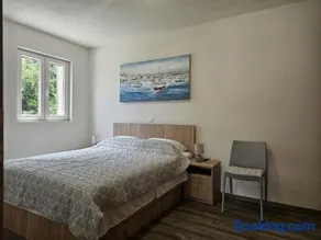 Banovi Dvori - Image 1