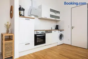 STRANDLOFT Chemnitz Apartment mit gratis Tiefgarage & Balkon- Fitness & Sauna direkt nebenan - Image 4