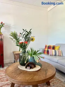 Rosy's Cottage - Image 1