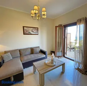 Kimata Sea View Apartment - Image 3