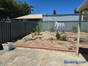 Girrawheen - Room2 in a shared house - Image 4