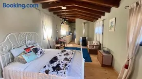 Little Garden cabin - Image 2