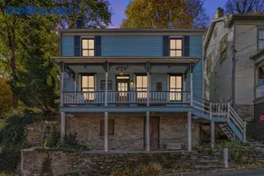 High Street Retreat - Image 2